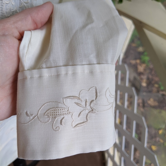 🧨Vintage Ivory Double Red Horse Long Sleeve Embroidered Shirt Eclectic Grandpa - Picture 6 of 10